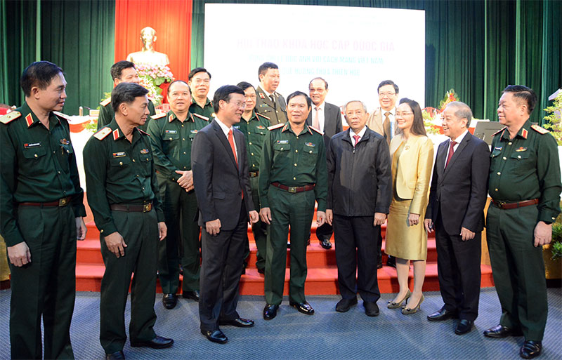 Tấm gương sáng về phẩm chất của người cán bộ cách mạng